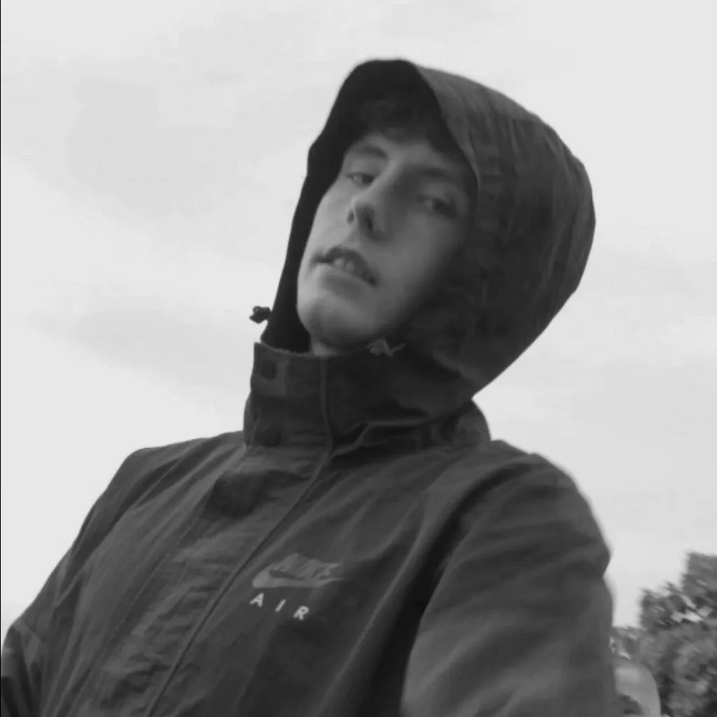 Yxng Lain