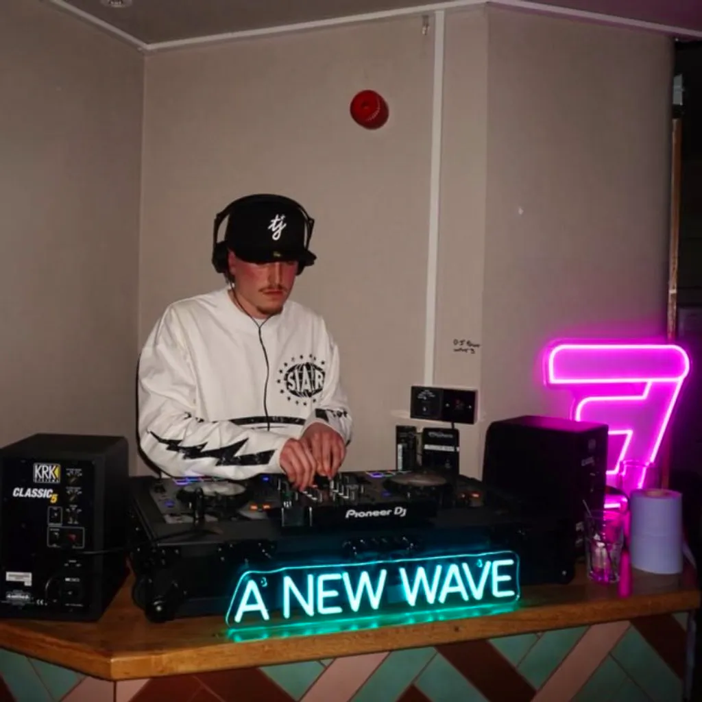 Callum Wilson DJ