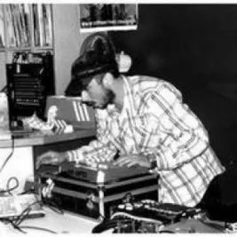 2econd Class Citizen