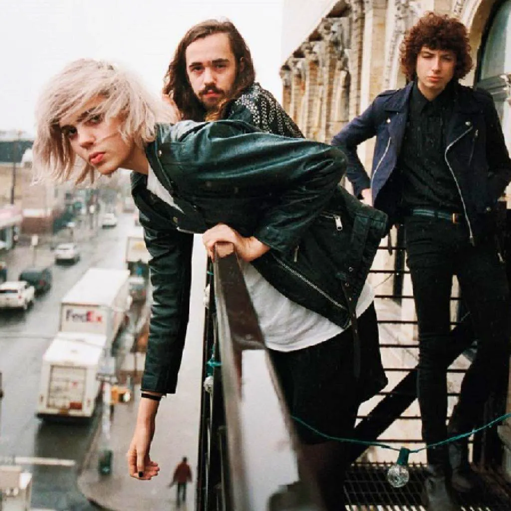 Sunflower Bean