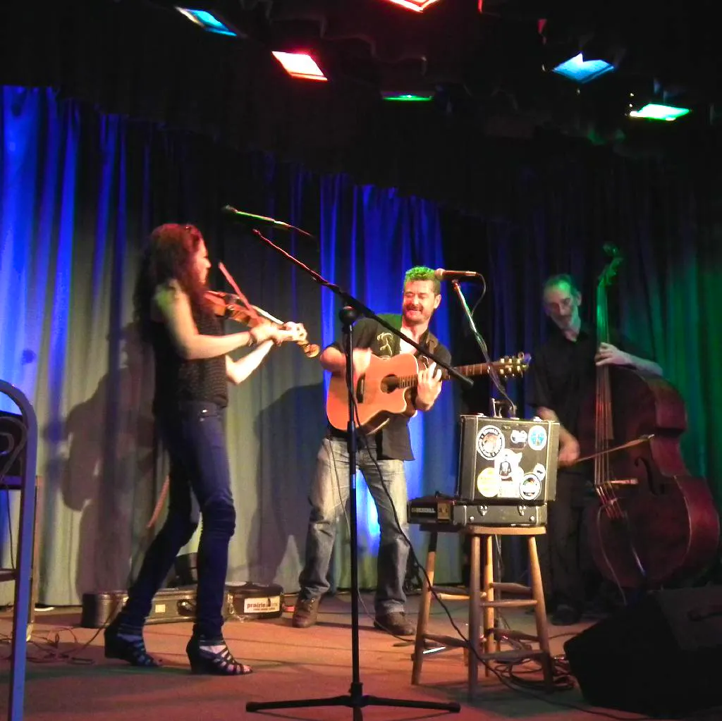 Jez Hellard & The Djukella Orchestra