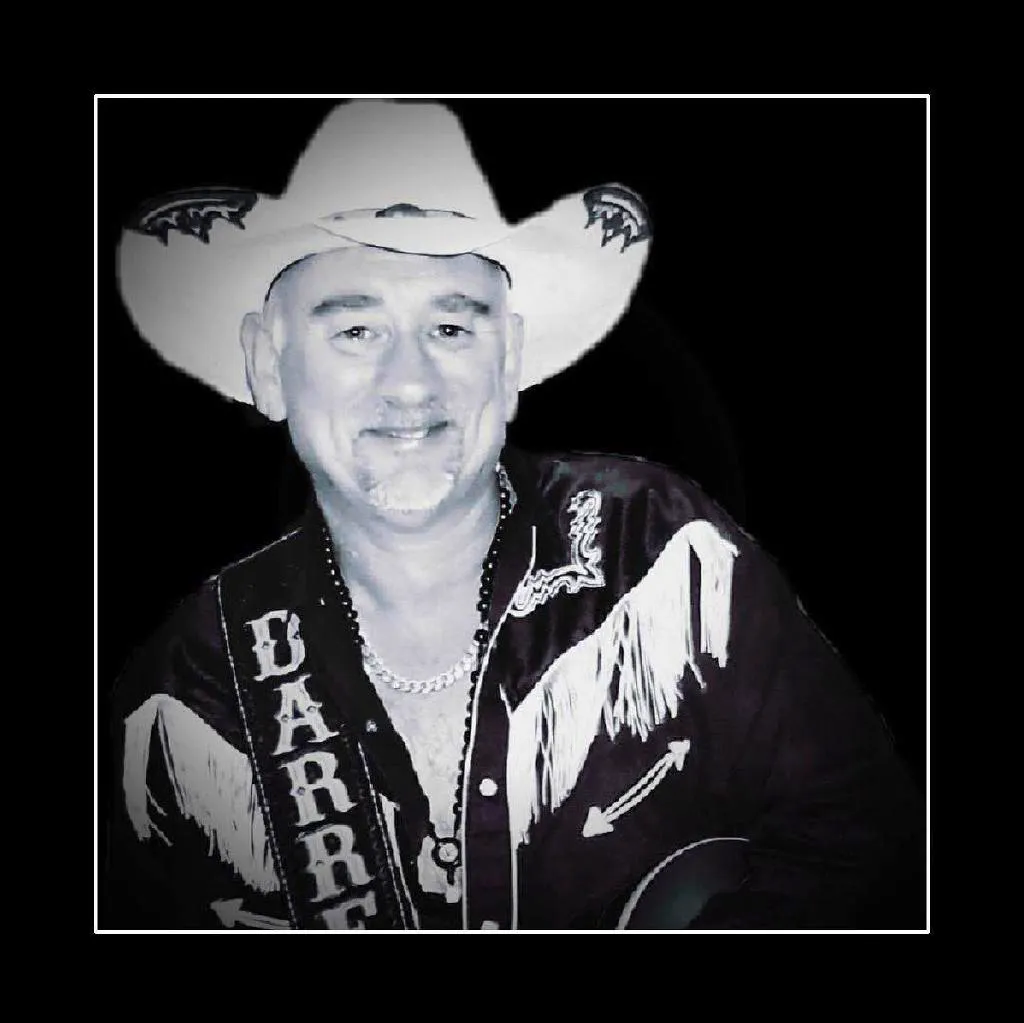 Darren Knight