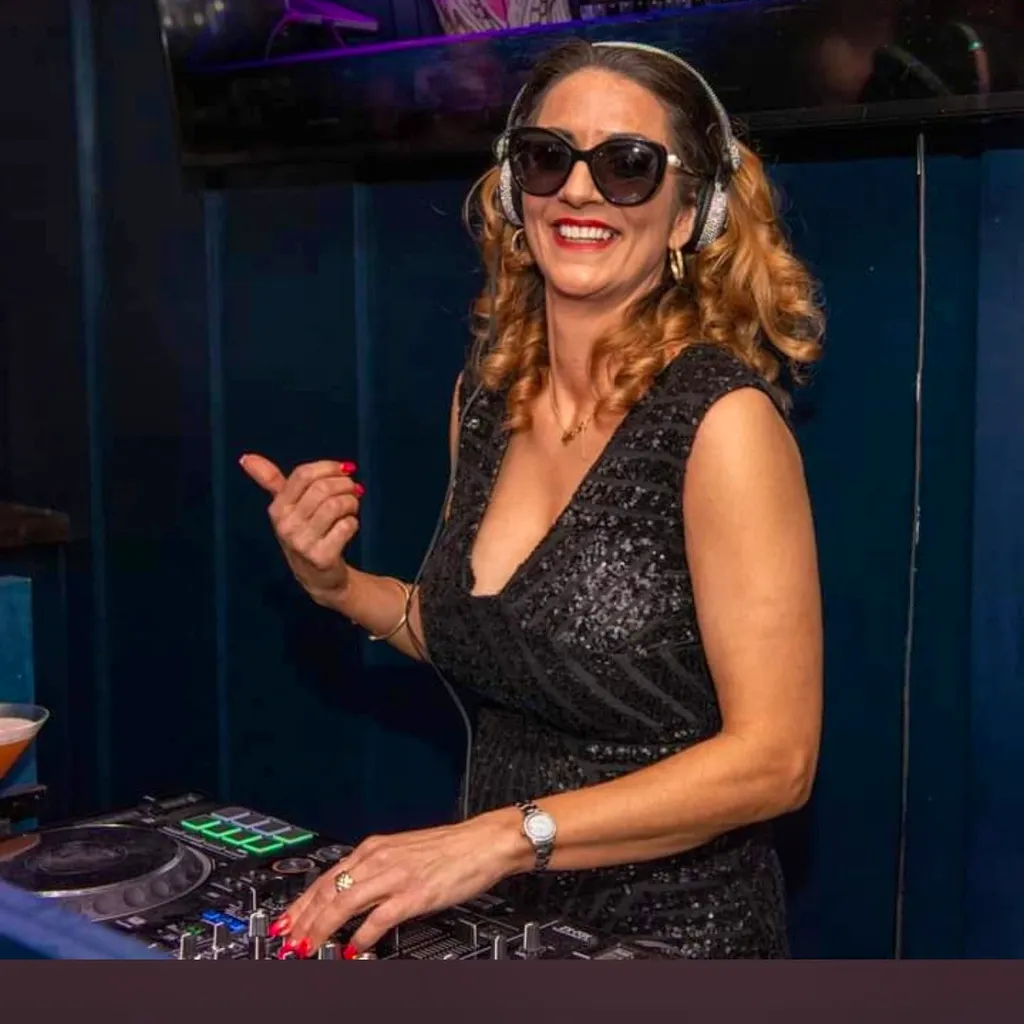 ShadyLady UK