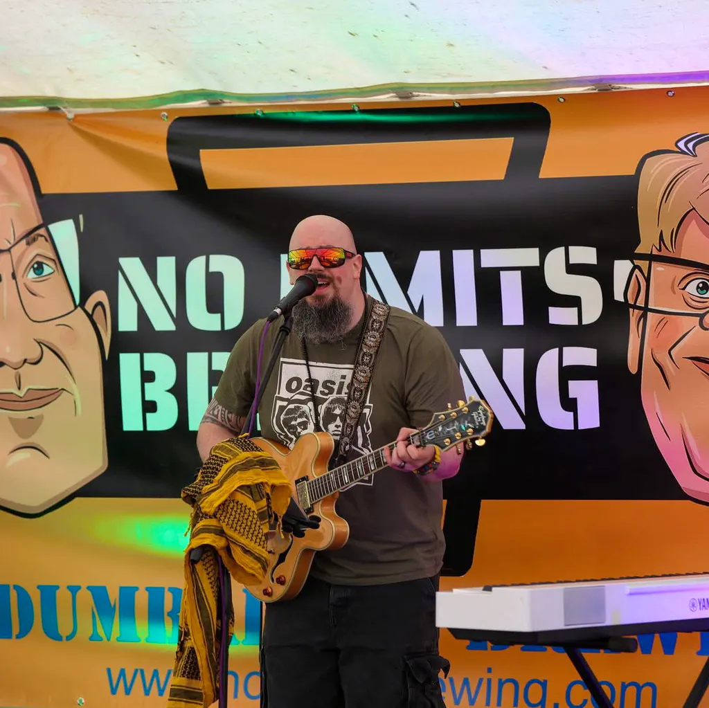 Jamie Gillies - Sounds From The Snug