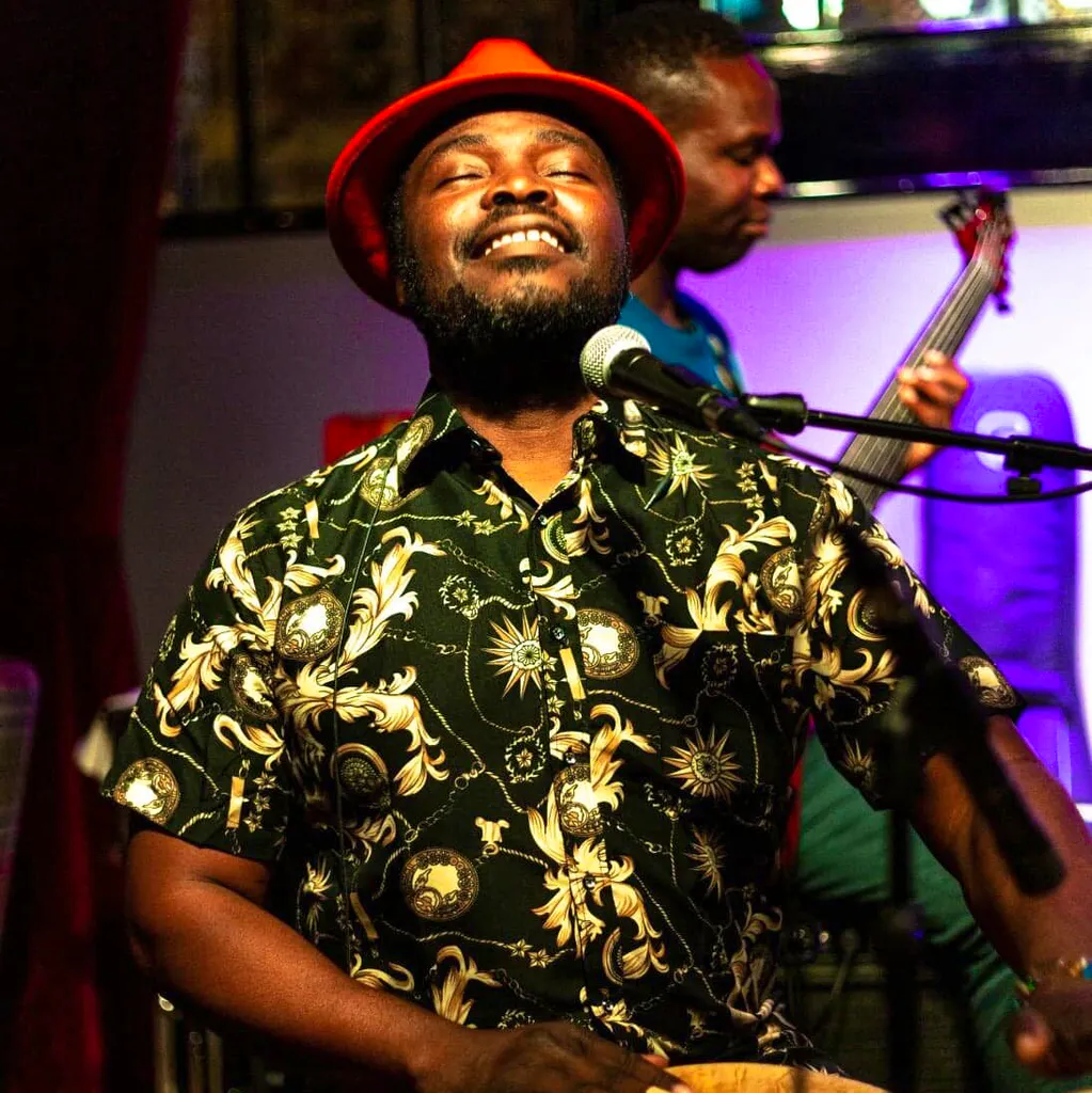 Afla Sackey & Afrik Bawantu