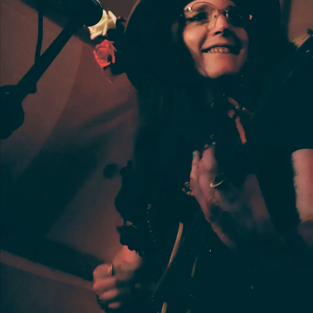 Vix and the Bleeding Hearts