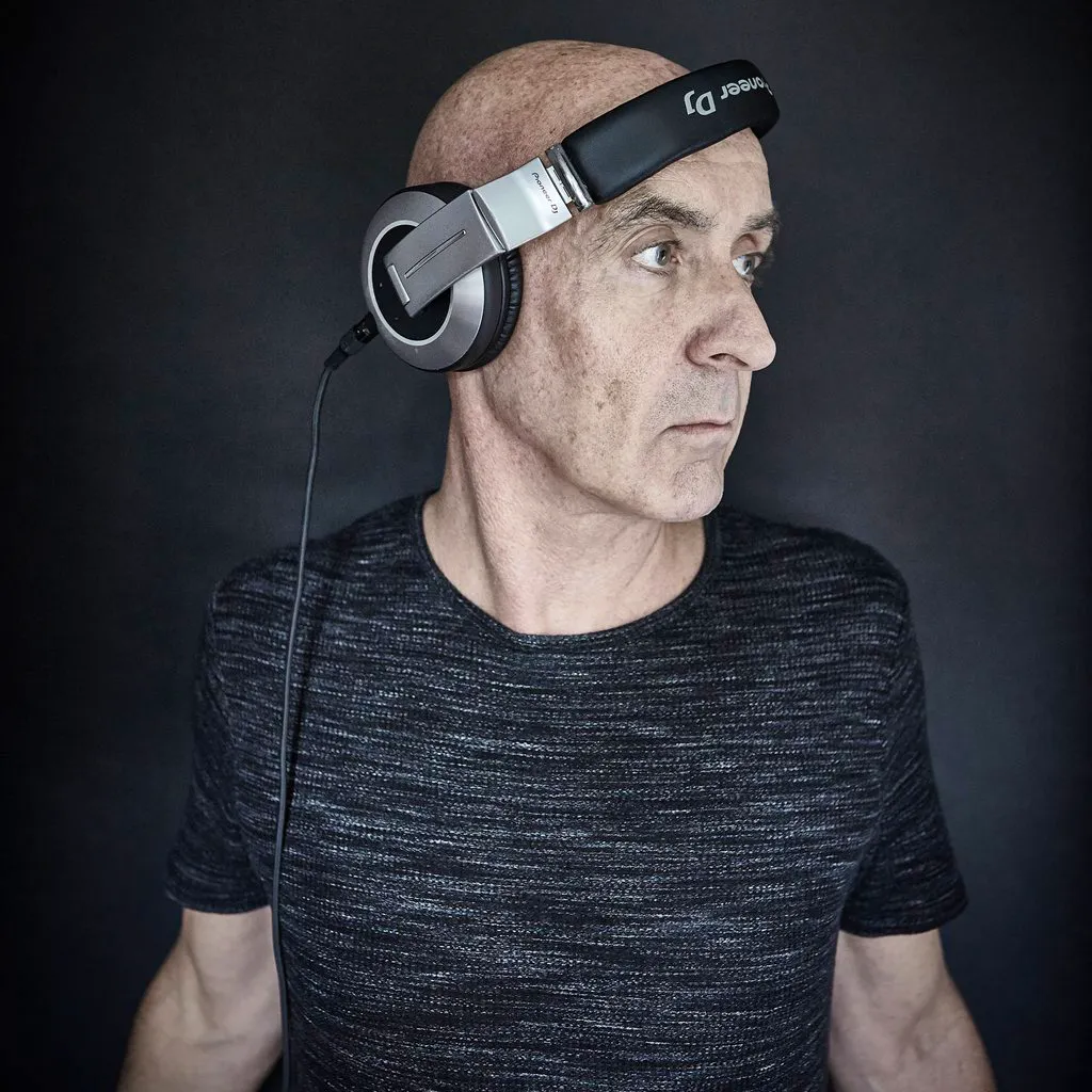 Dj Paul Taylor