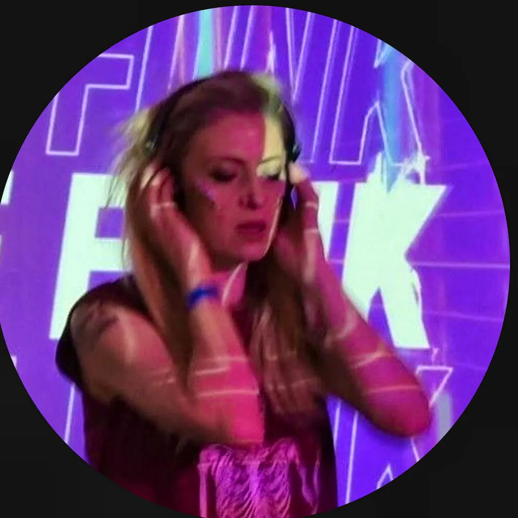 Becki -de-funk