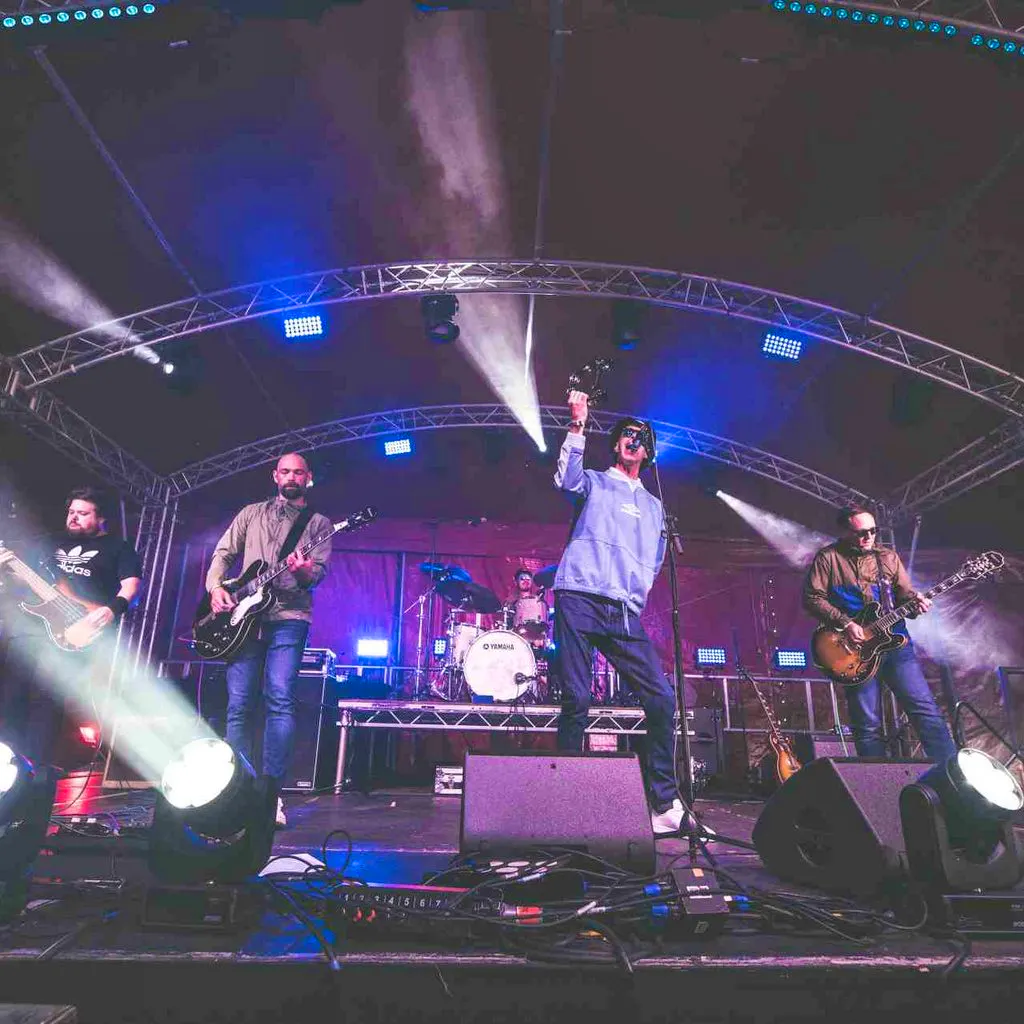 Whatever - Oasis Tribute