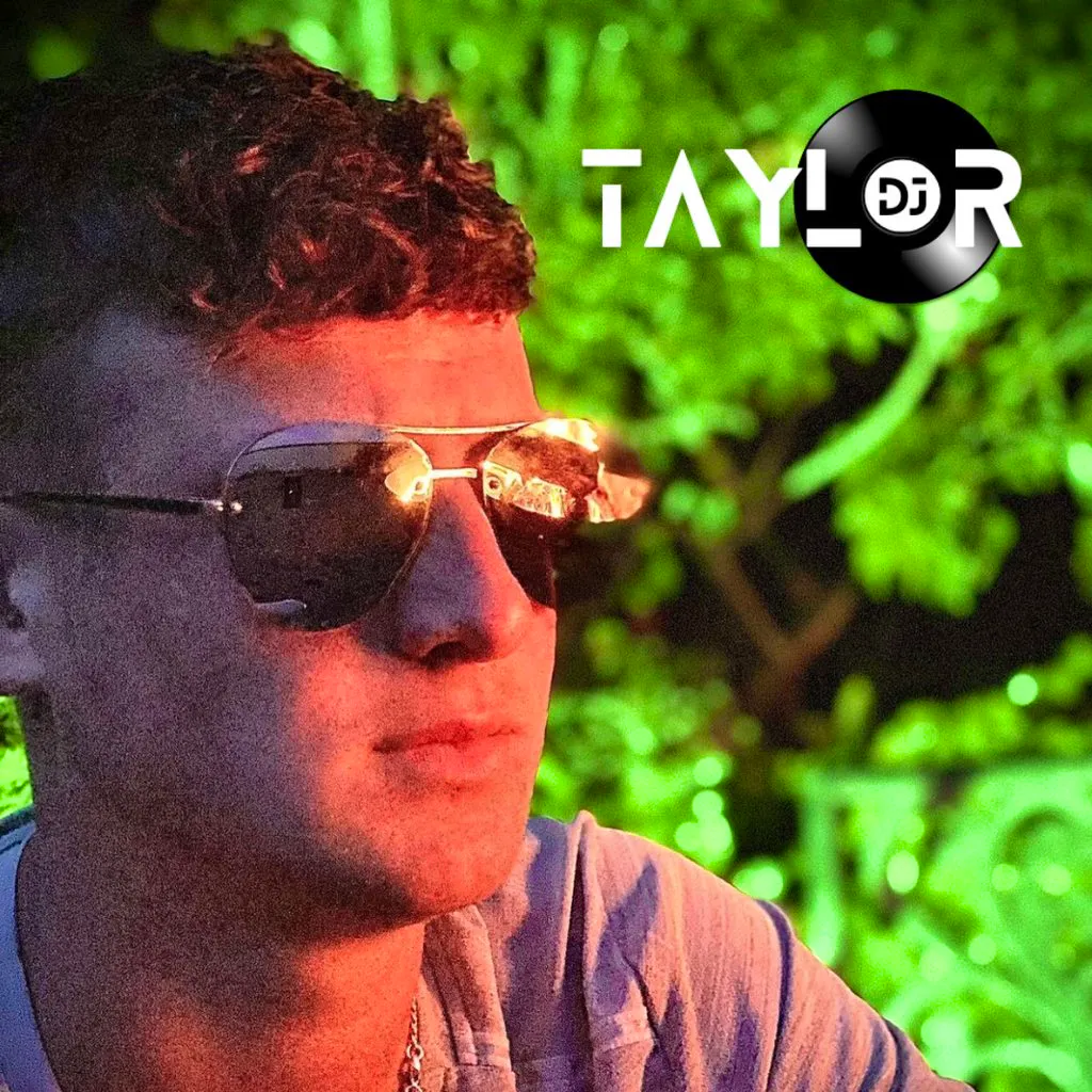 TAYLOR DJ